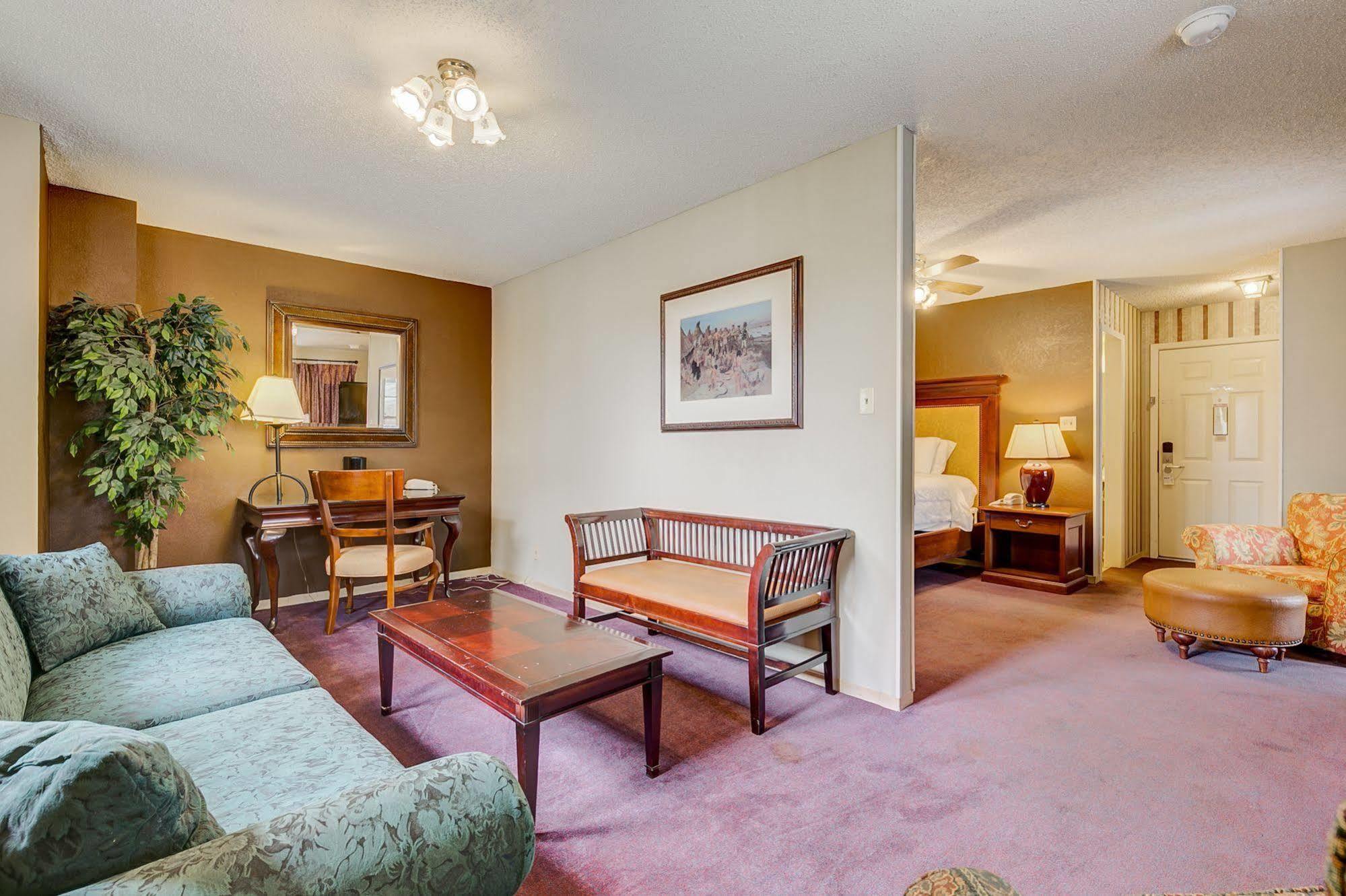 Lake View Inn Гранбери Экстерьер фото